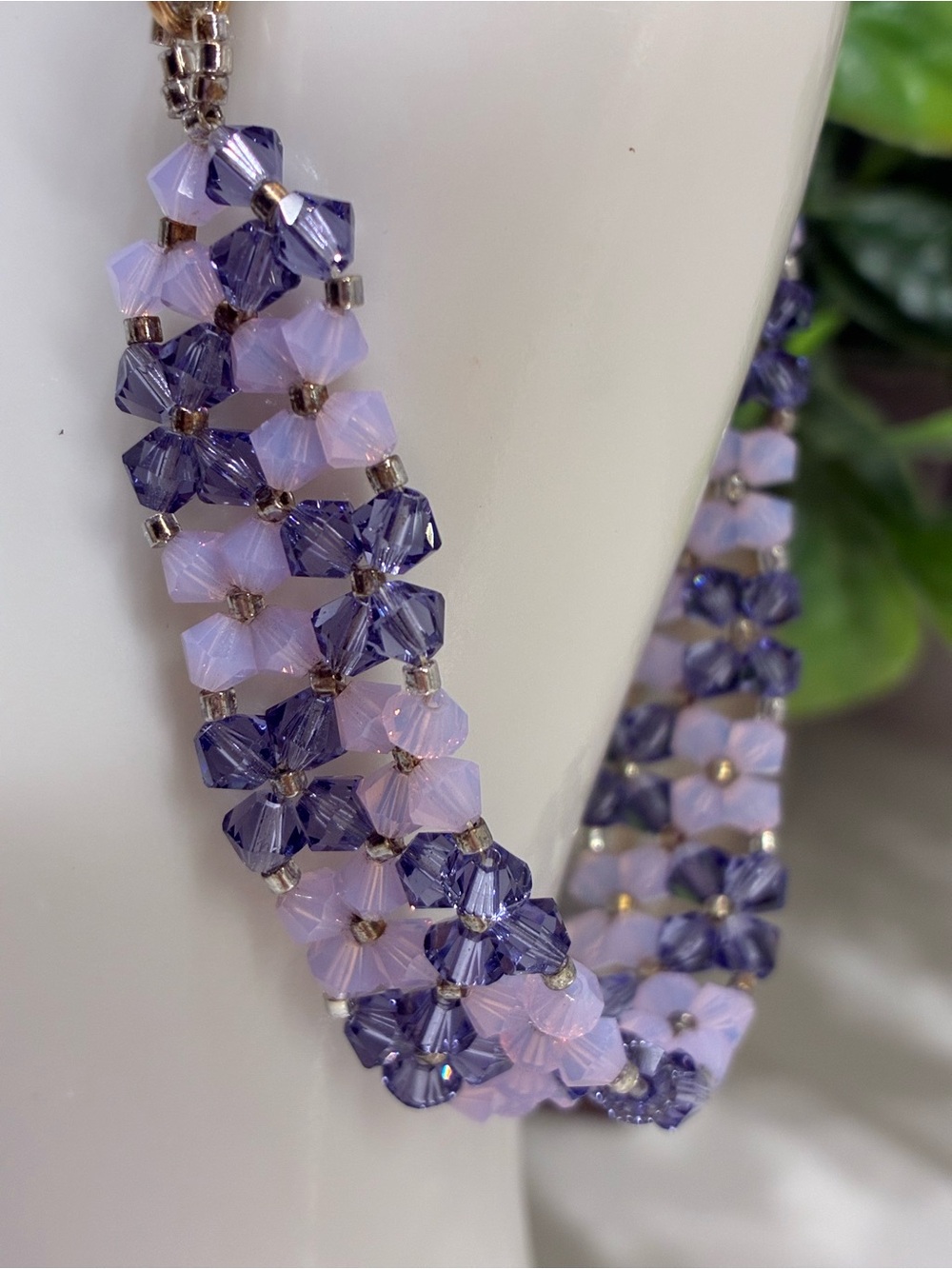 Elegant Periwinkle And Lavender Crystal Beaded Women's Bracelet